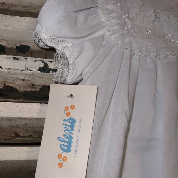Alexis Vintage White Gown With Apron Front - Picture 9 of 10